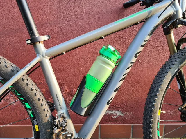 Bike Bottle Holder 1000 ml / 35 oz