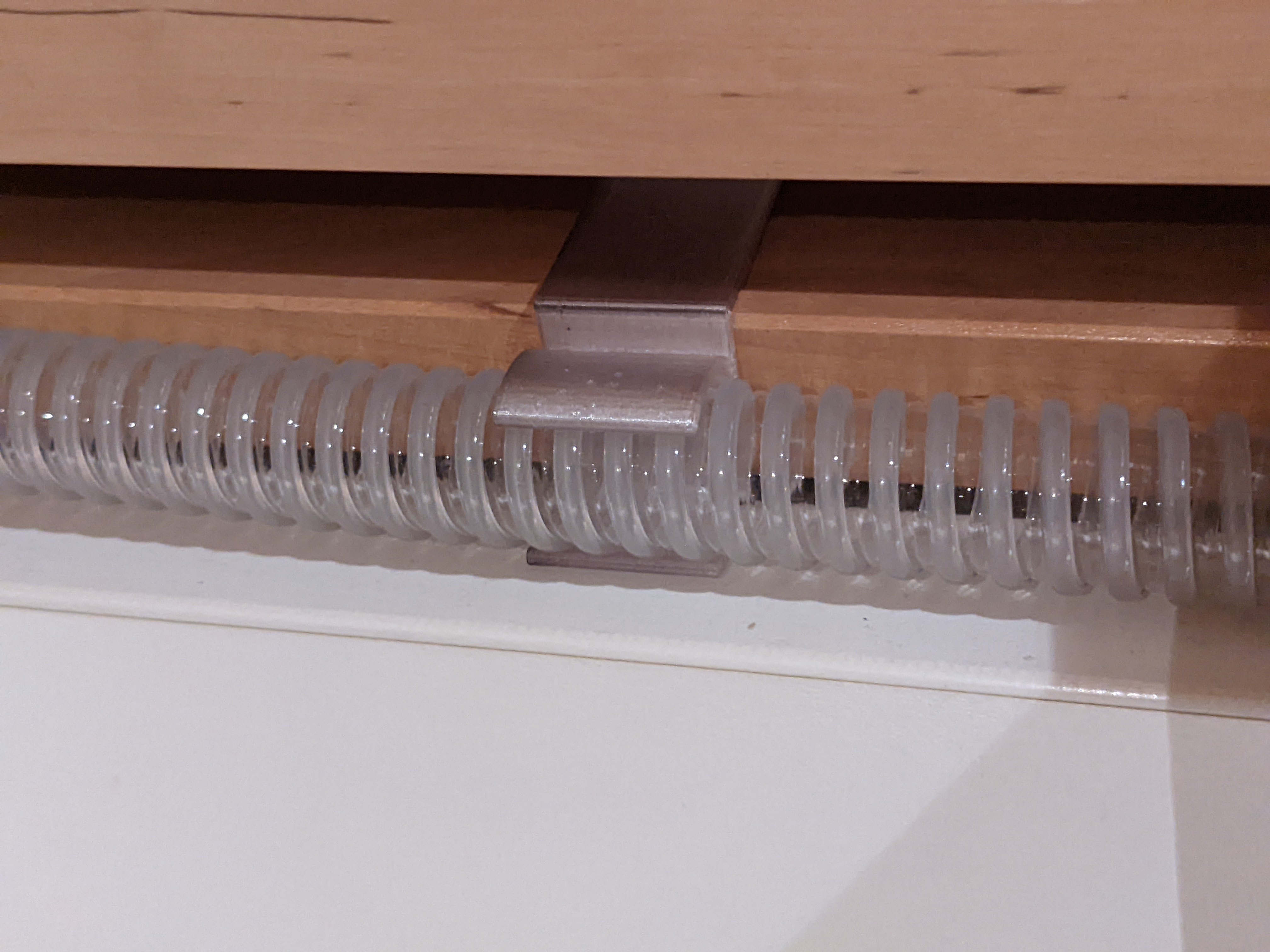 tube holder clip