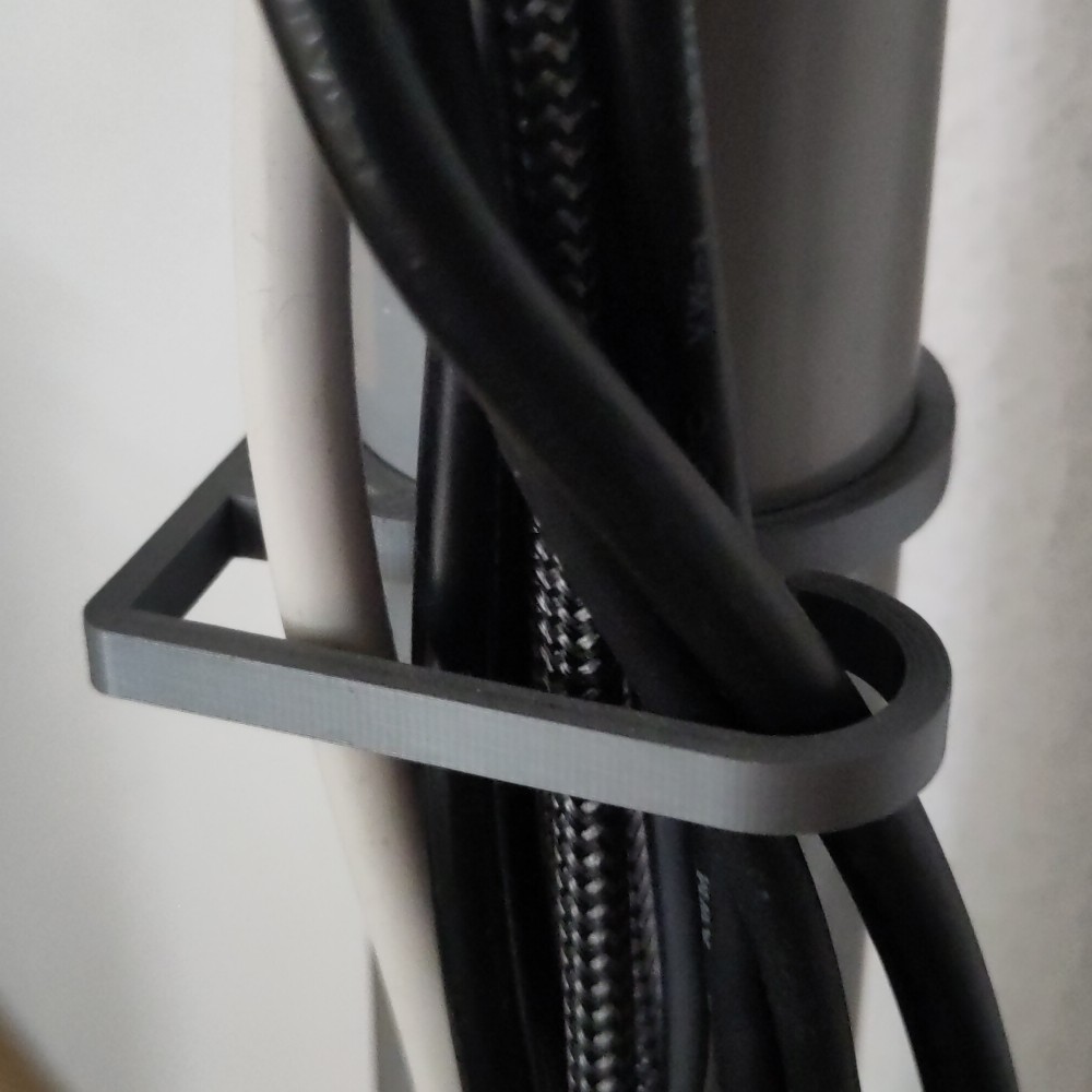 Cable Management Clip for IKEA Legs