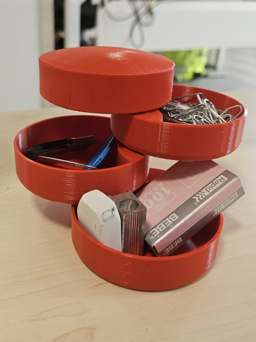 Cylindric desktop organizer