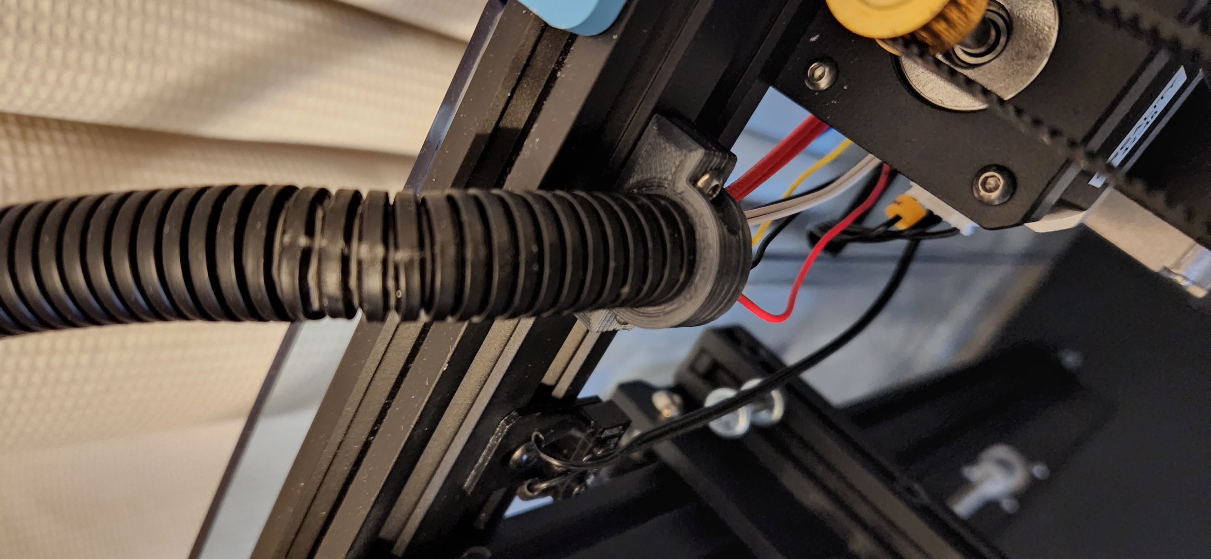 Miniatura 8 do modelo 3D Ender 6 - Cable Conduit Brackets