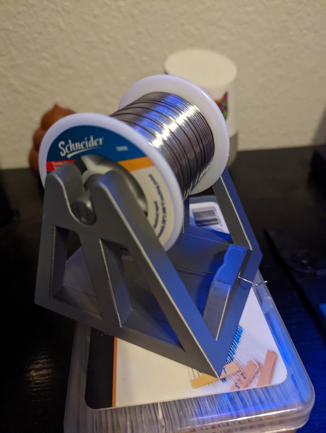Spool holder