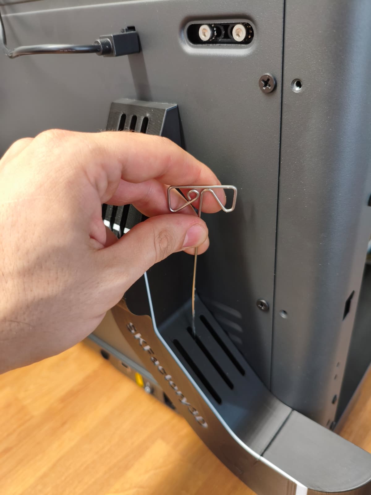 Poop Chute with removable Basket for AD5X Flashforge — thumbnail 4