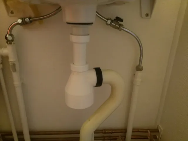 Water Lock For Bathroom Sink