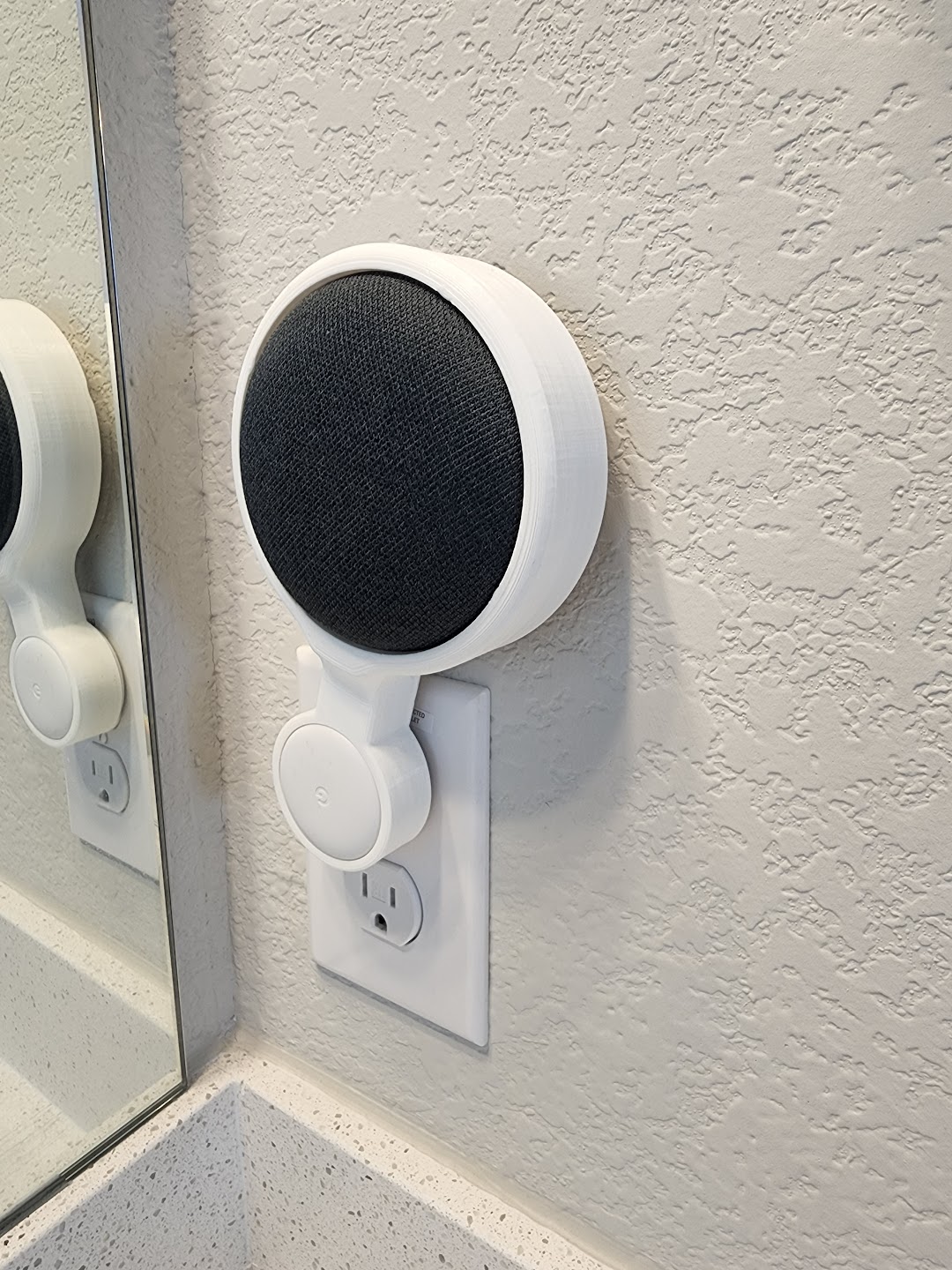 Google (Nest) Home Mini Outlet Holder