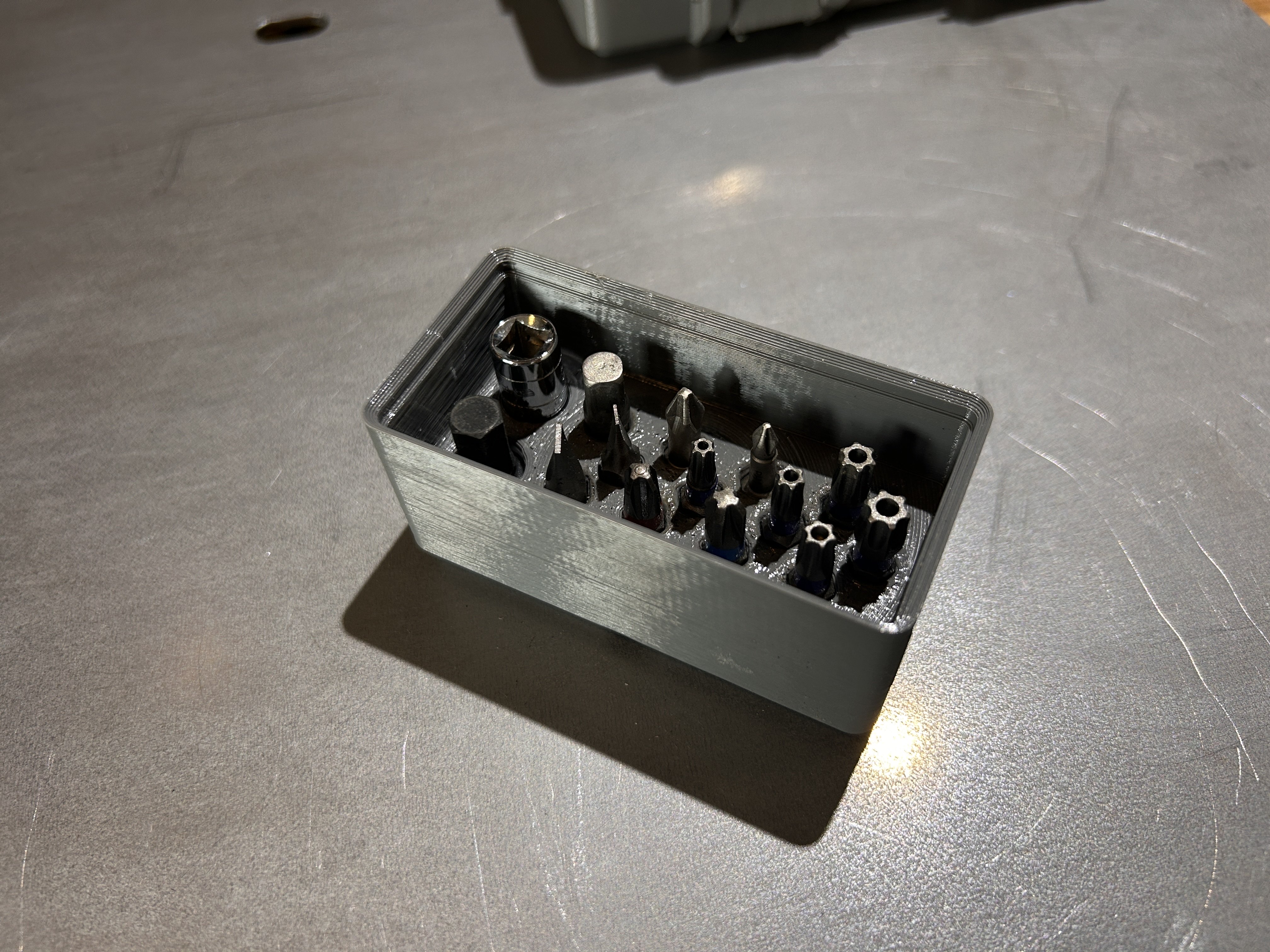 Miniatura 2 do modelo 3D Gridfinity bit storage box