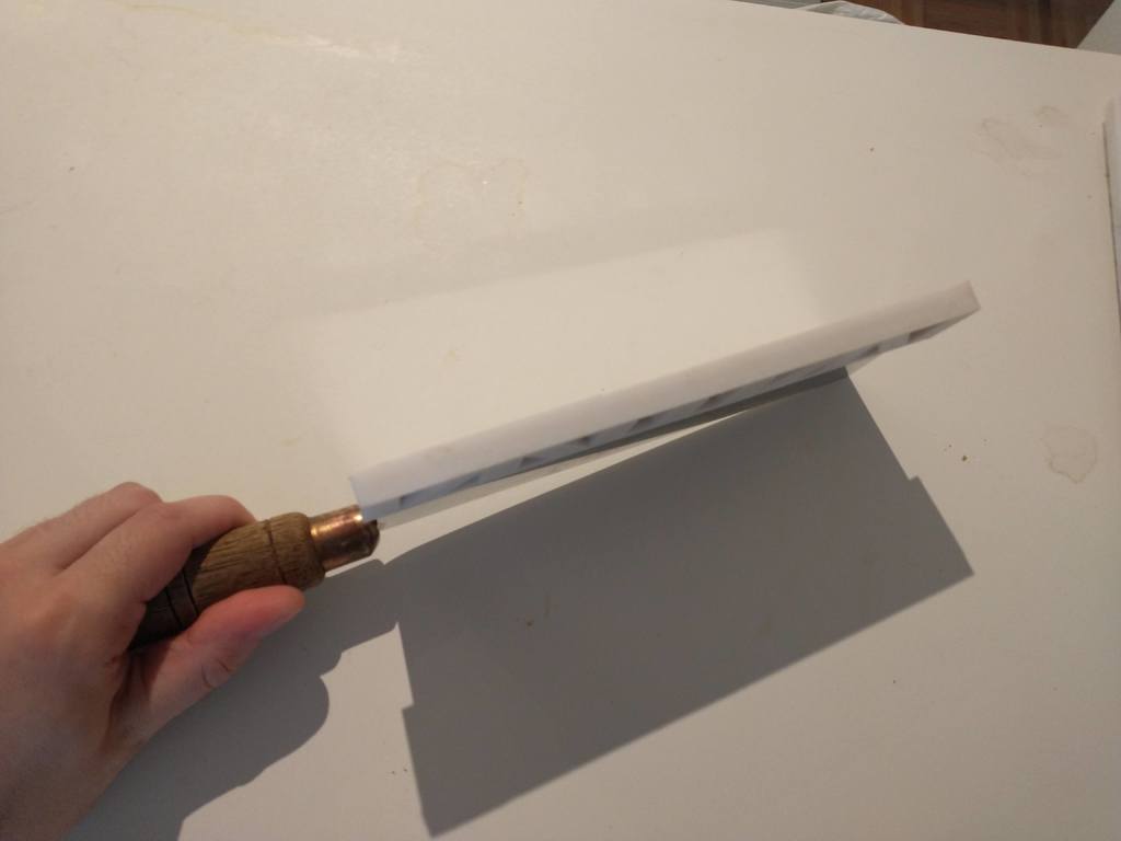 WINCO WHITE HANDLED TURNER 8X3 INCH - US Foods CHEF'STORE