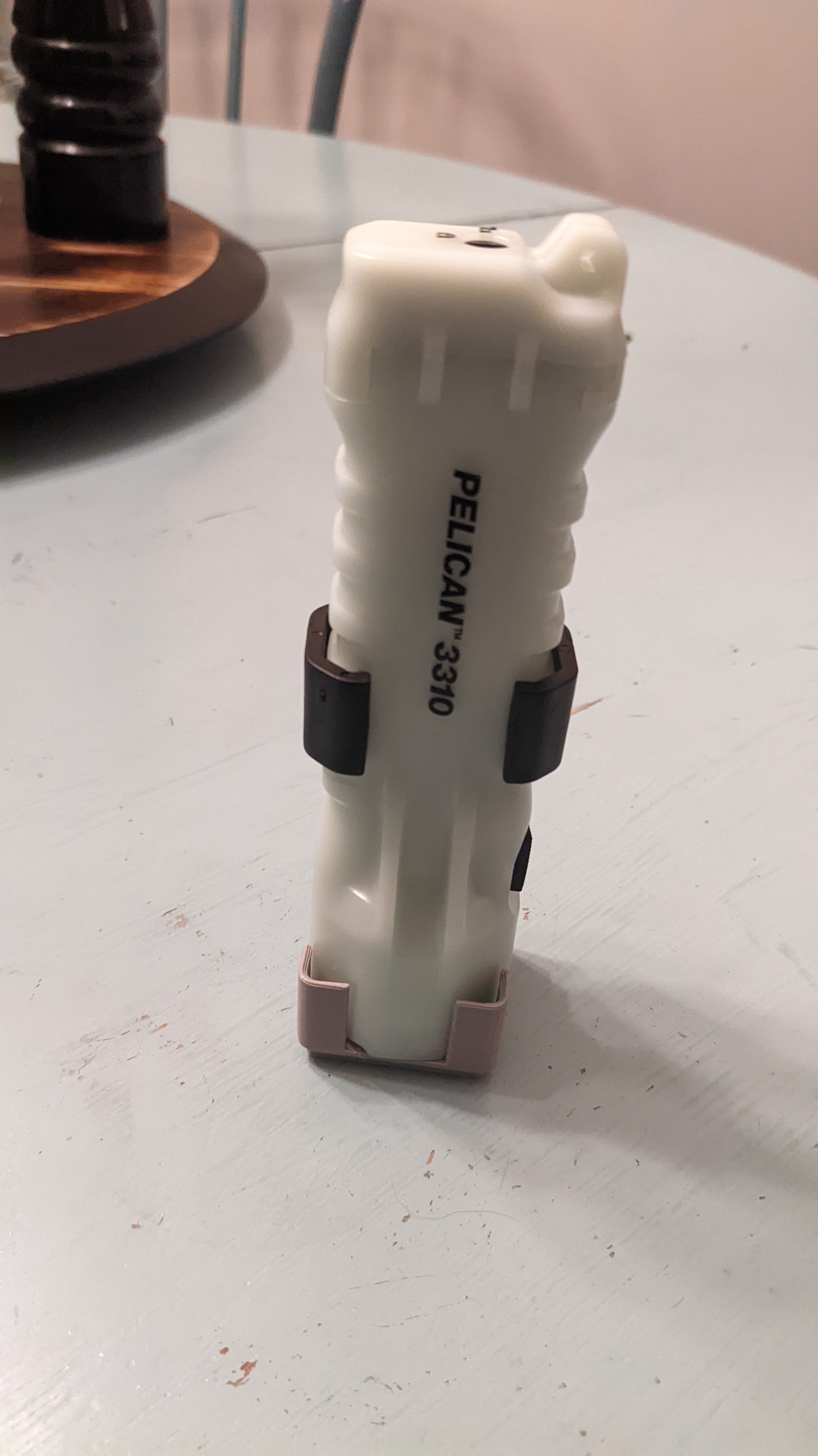Gridfinity 1x1 holder for Pelican 3310 Flashlight