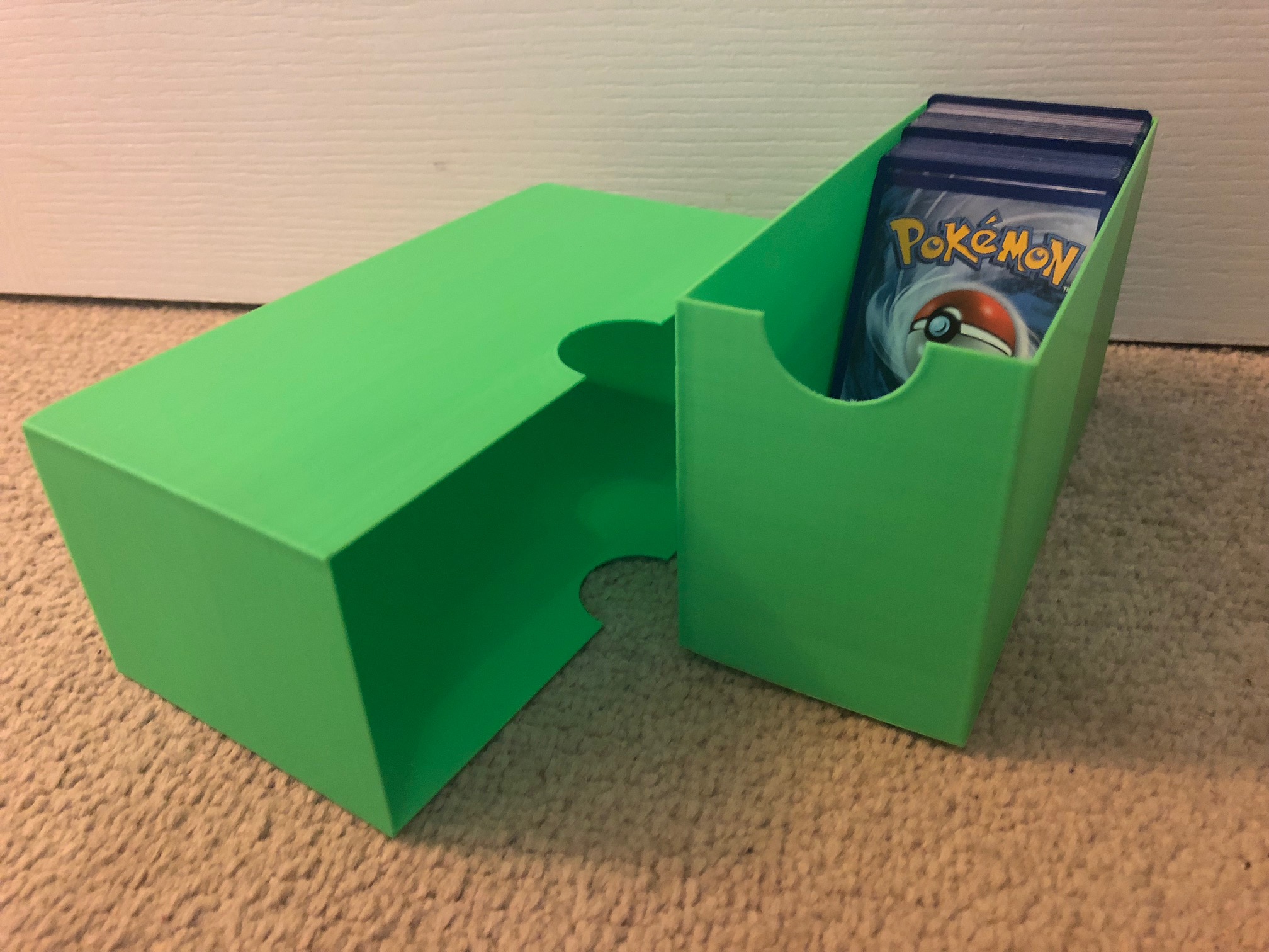 Collectible\Pokemon Card Storage Box