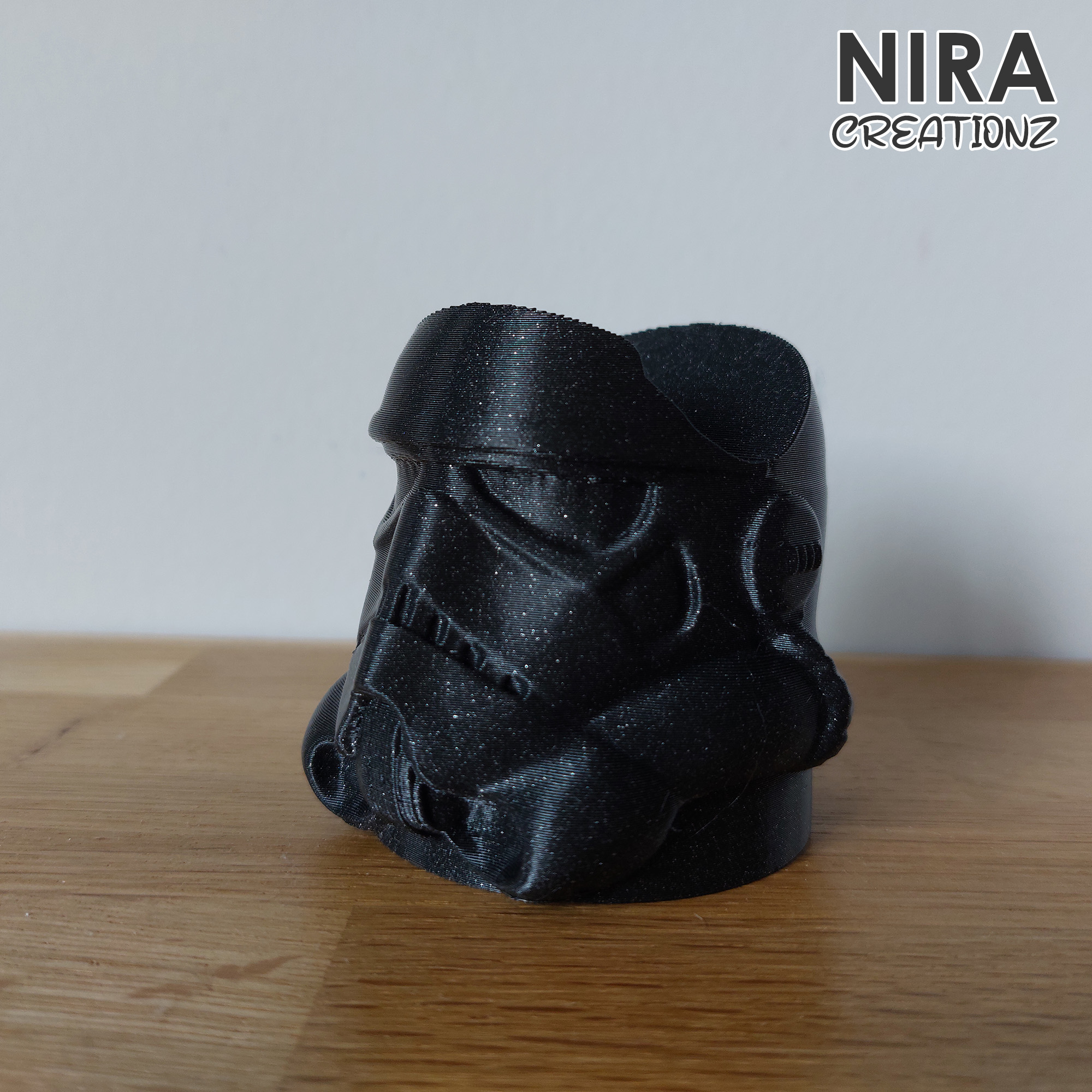 Miniatura 2 do modelo 3D Stormtrooper controller stand