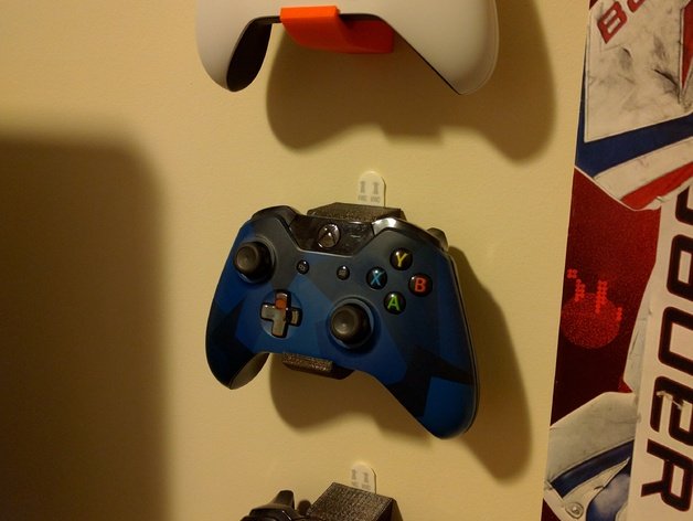 Xbox One, Switch, PS4 Controller Wall Mounts