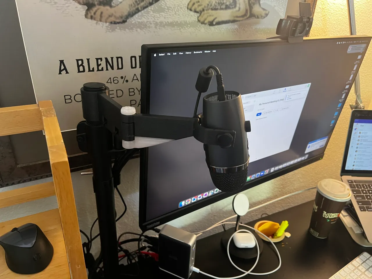 Blue Yeti Nano Microphone Mount - Desk Cookies