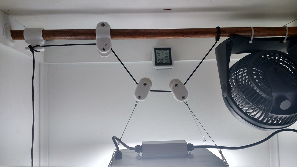 Light pulley system by npanth Download free STL model