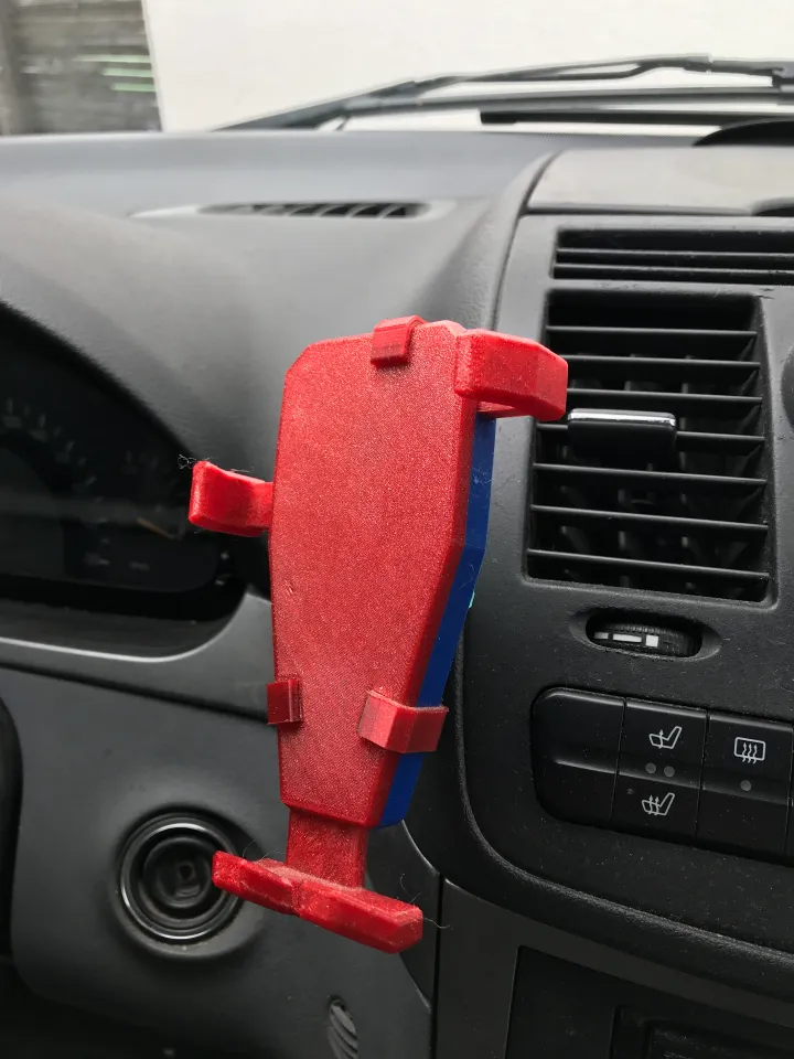 Smartphone holder car by Nathan | Download free STL model | Printables.com