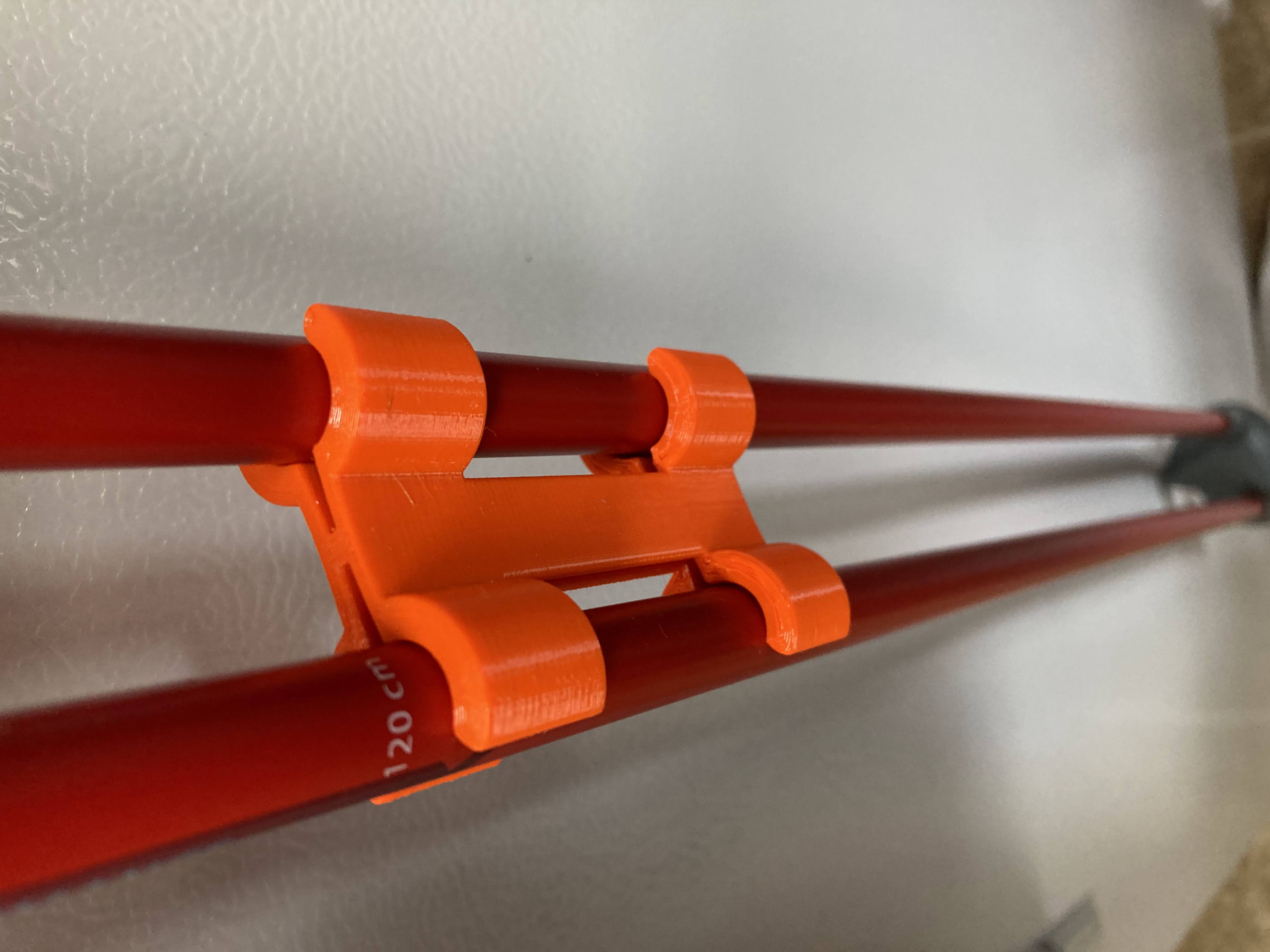 Clip for nordic ski poles