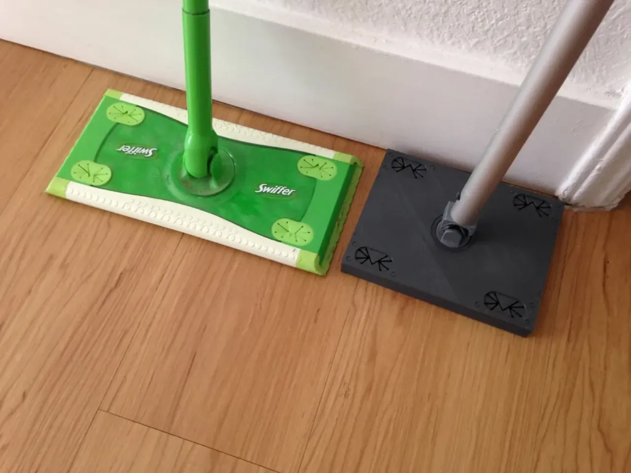 3D Printed Swiffer Head Replacement Part by andy_forsberg