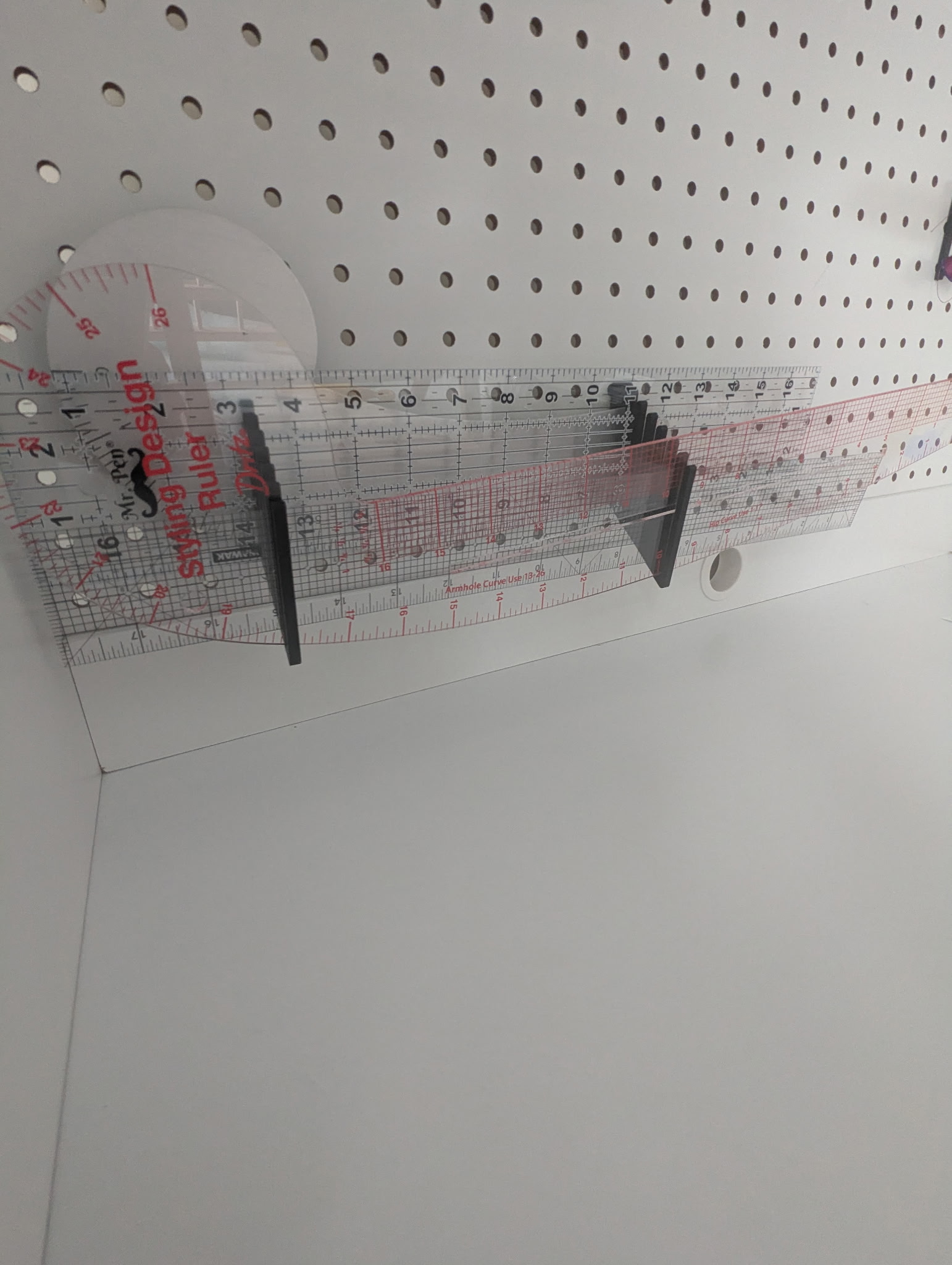Parametric Ruler Holder - Pegboard 3D model