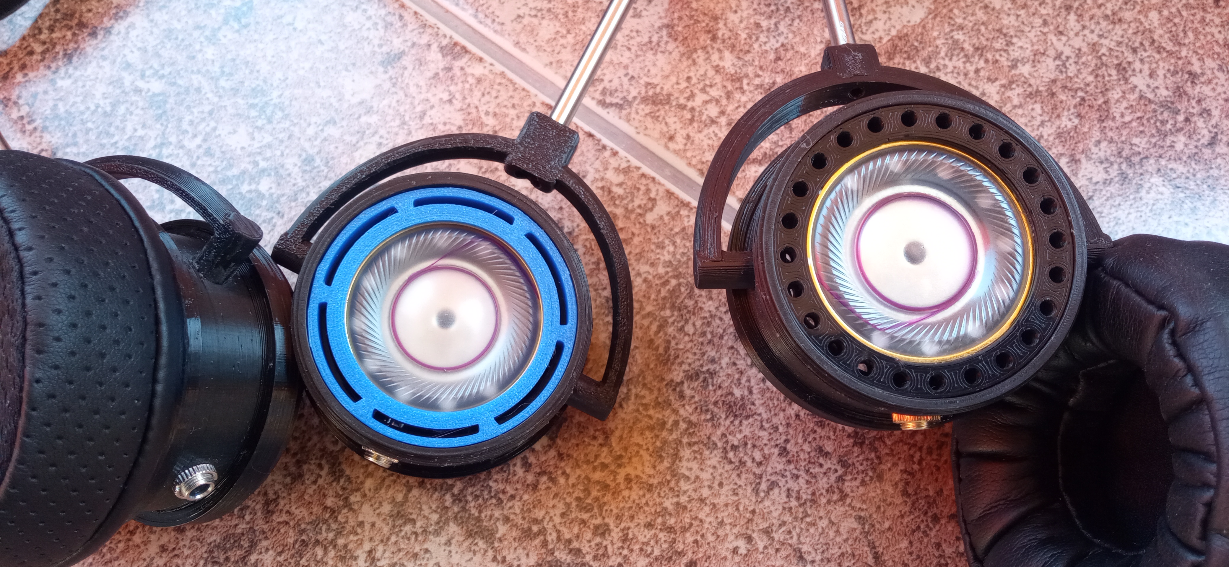 Miniatura 7 do modelo 3D Customizable Speaker Spacer