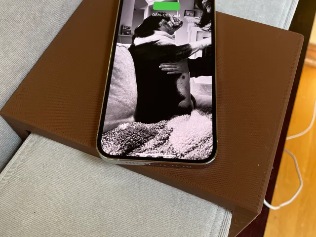 Wireless Charger for Lovesac couch