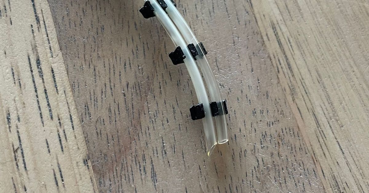 tubing holder for dual 3mm festo tube by Leif Download free STL model