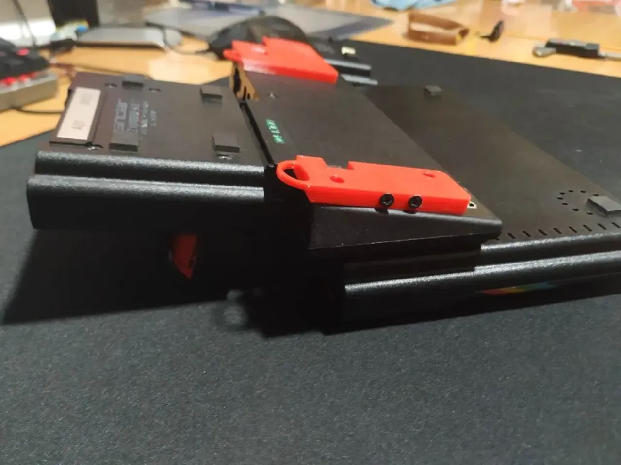 ワイテルズ マルチマーカー ZX Spectrum wall holder - Microdrive - Interface 1 by