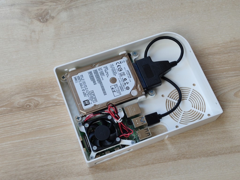 Raspberry Pi media center case by ayanev Download free STL model