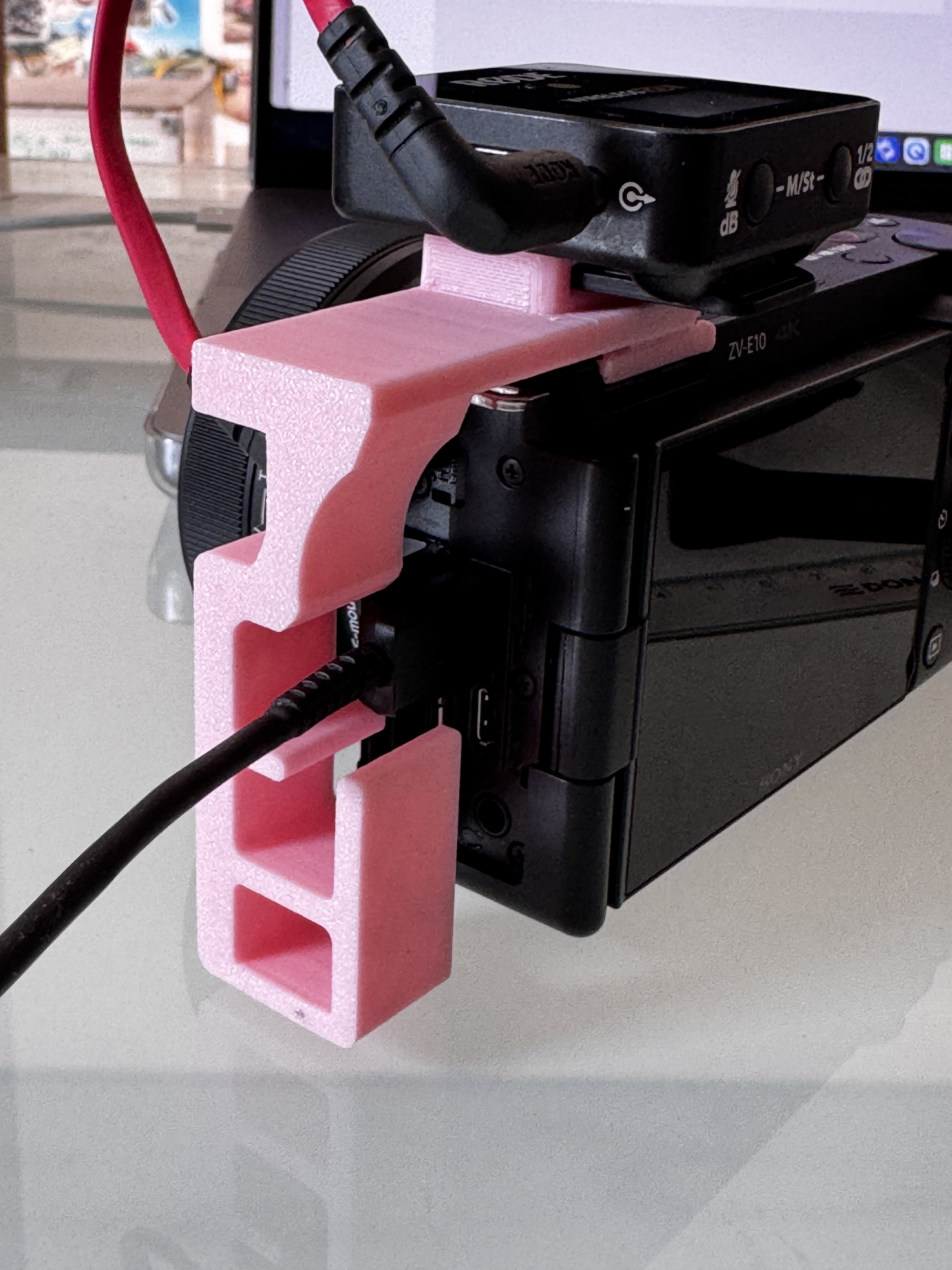 Sony ZV-E10 camera cable support