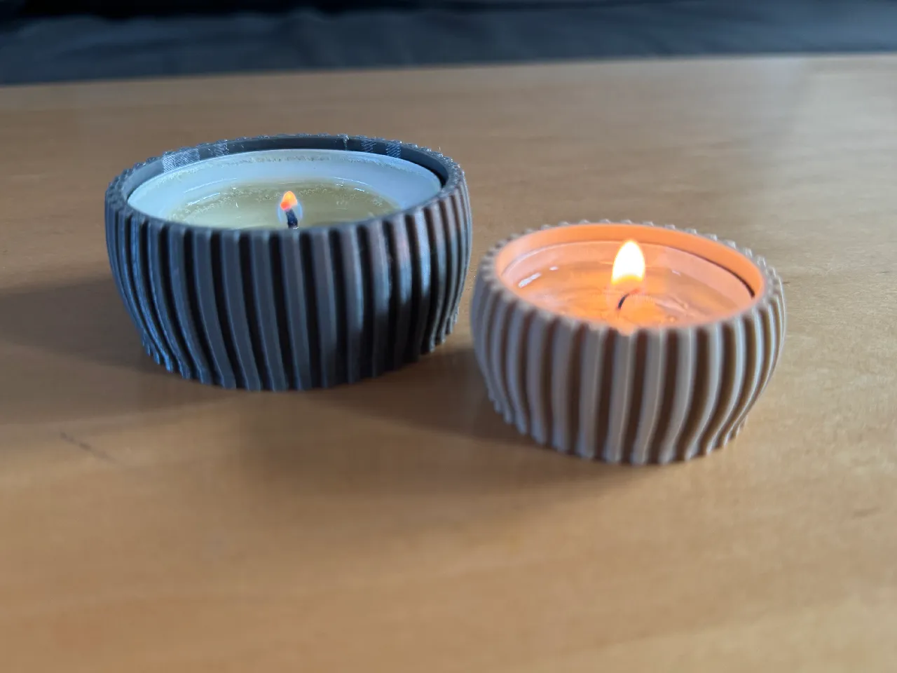 Modern tealight holder small and large - Moderner Teelicht Halter klein und gross by Heikit