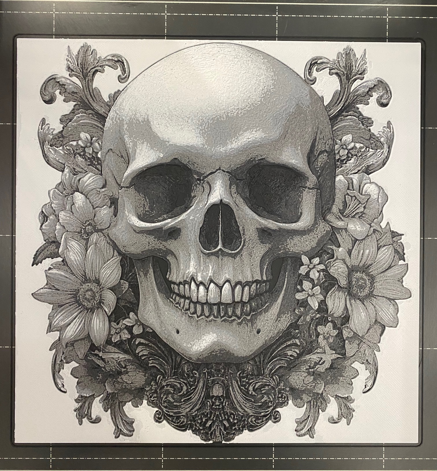 Surreal Skull #1 - Hueforge