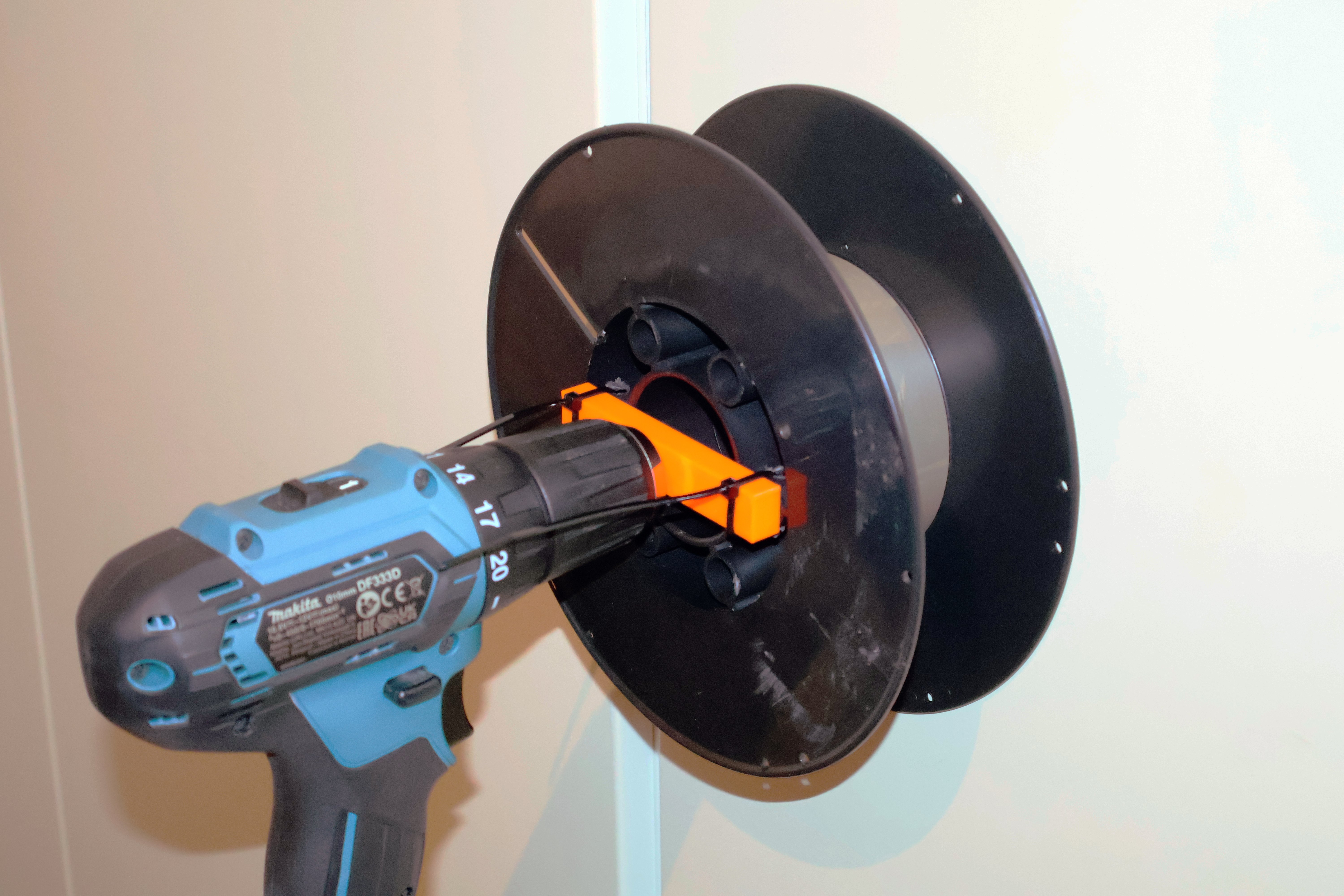 Respooling adapter tool