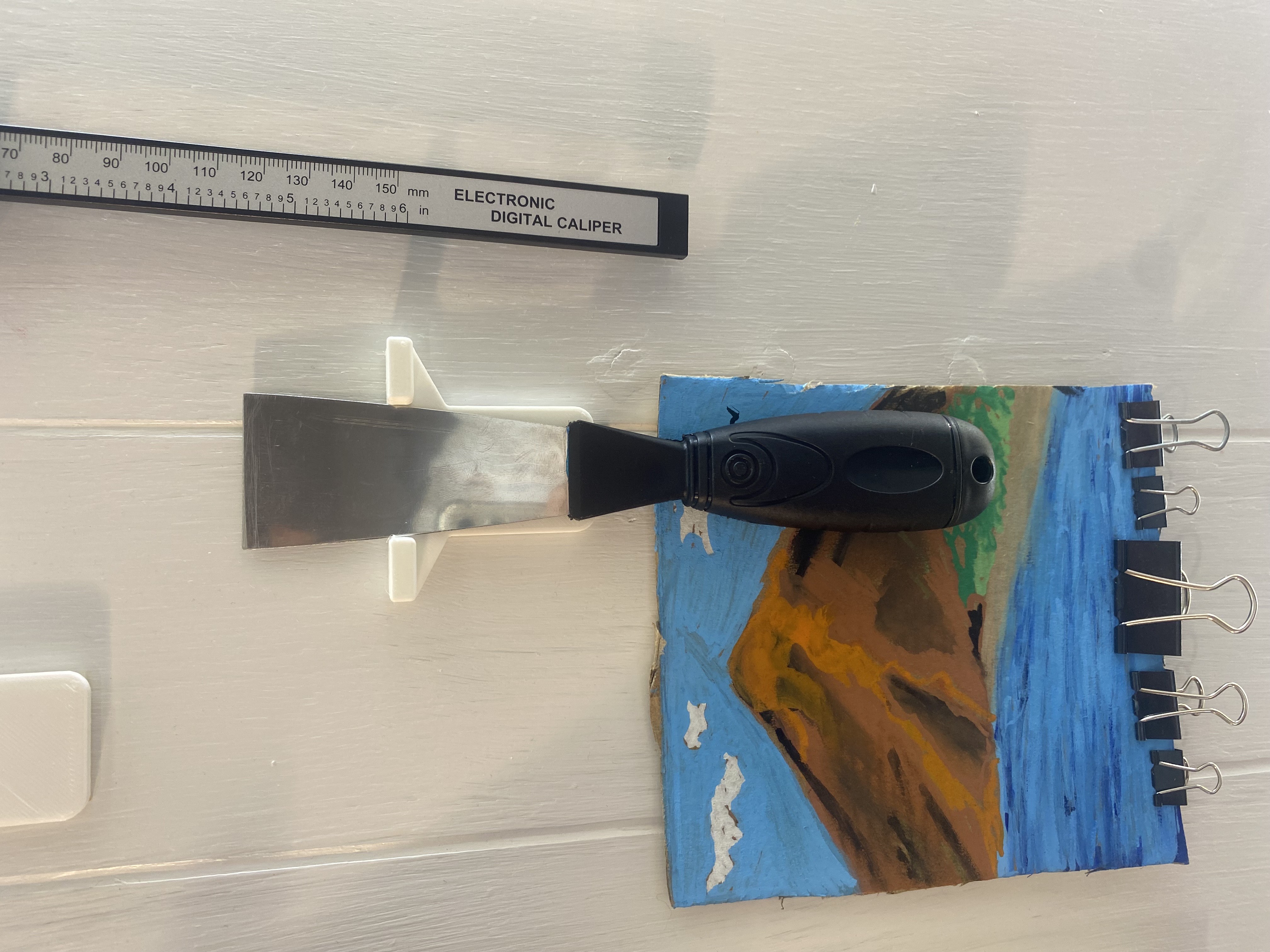 Miniatura 4 do modelo 3D Bed Scraper Wall Hanger