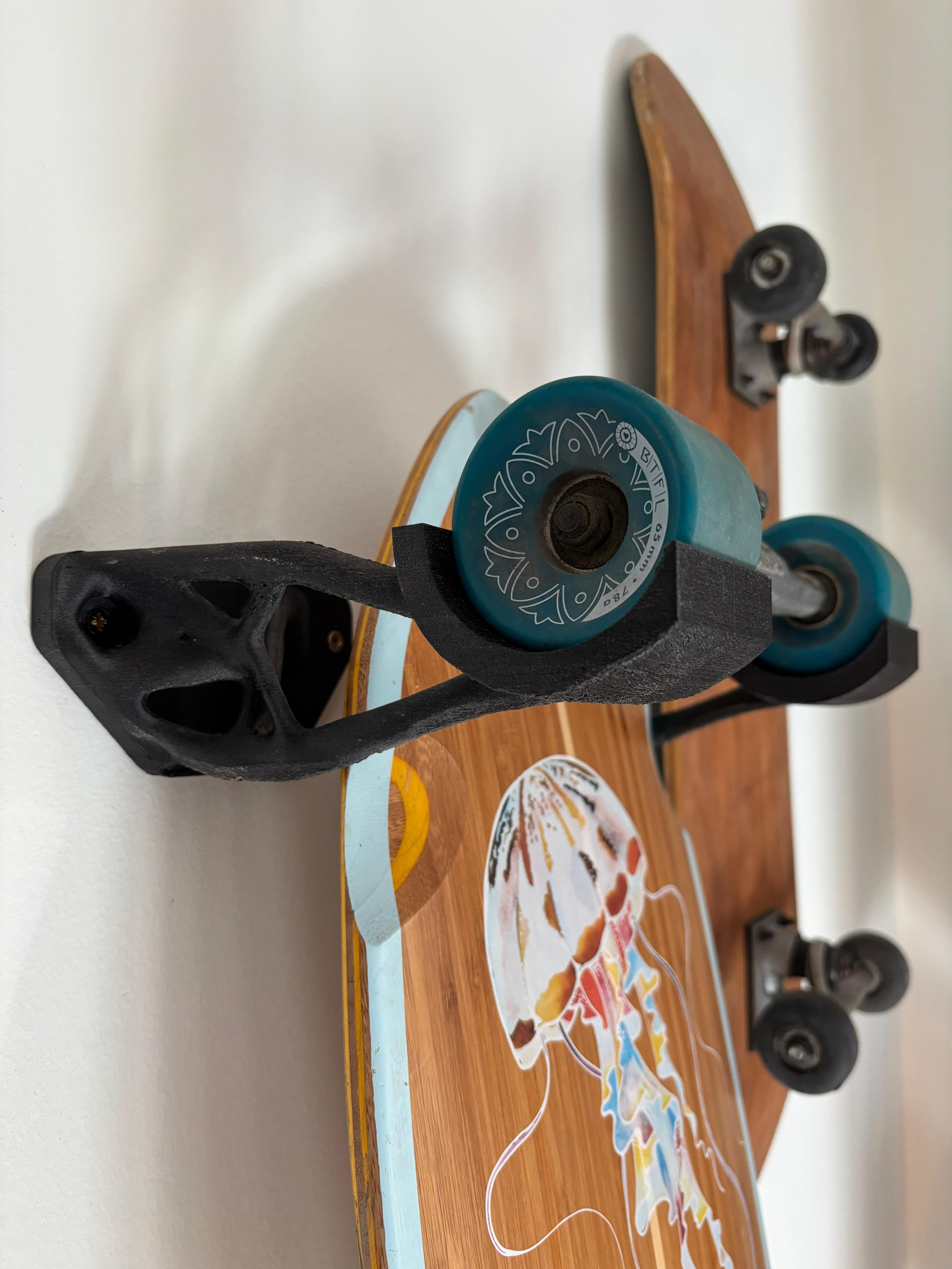 Surf Skate Hanger - Topology Optimization