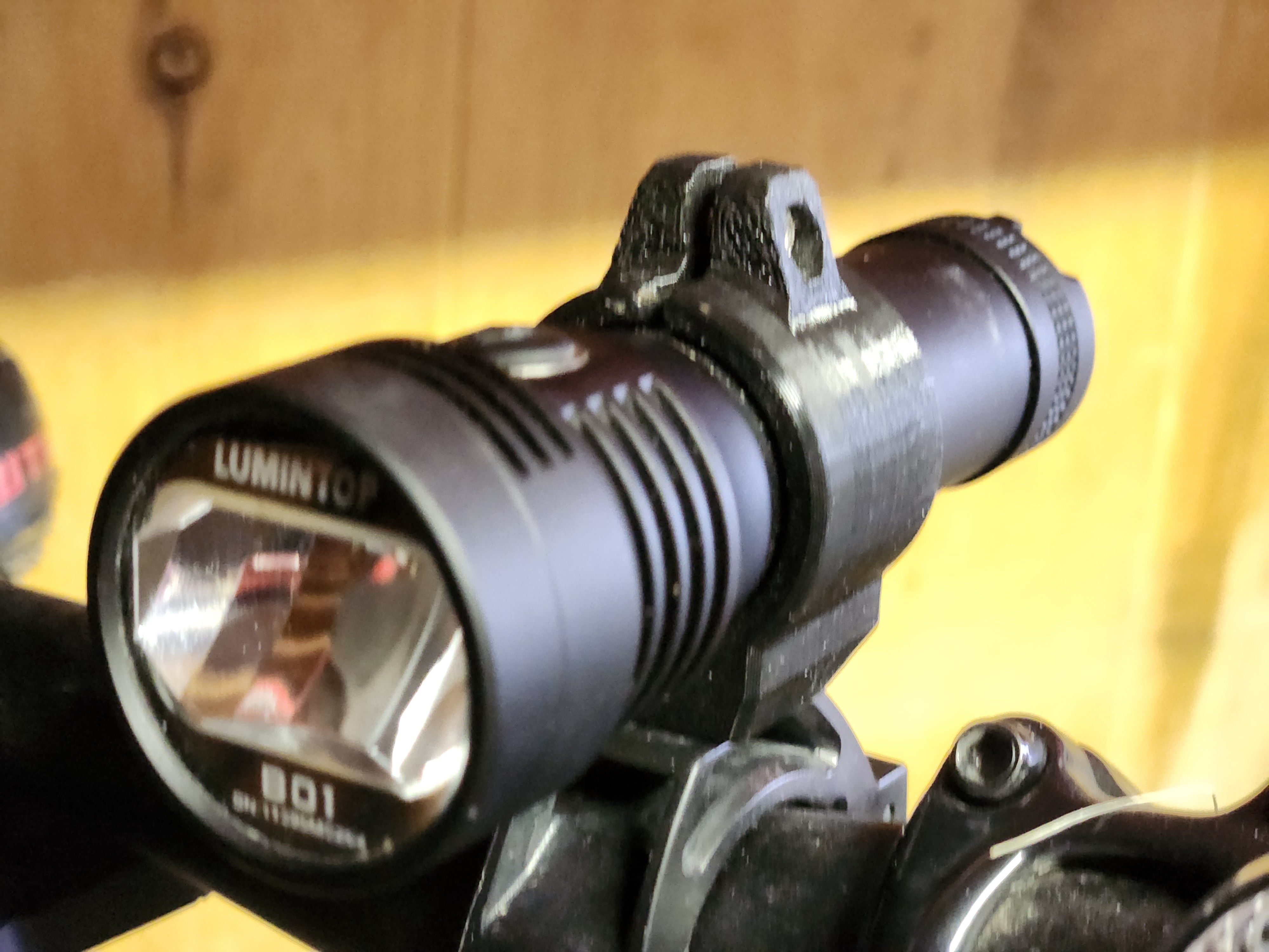 Adapter for Lumintop B01 to Bontrager Ion Pro RT Mount