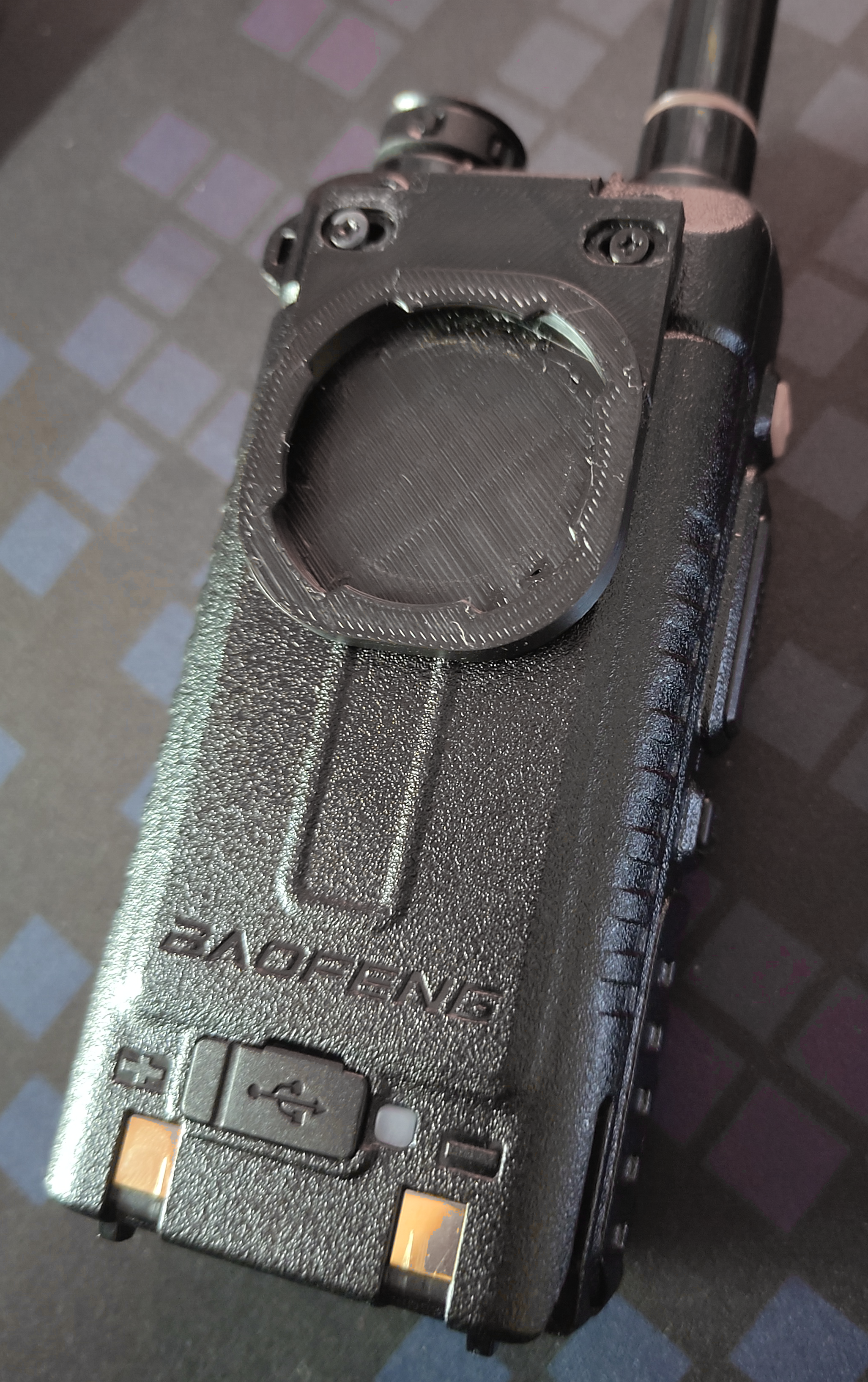Baofeng UV-5RM Plus Quadlock adapter