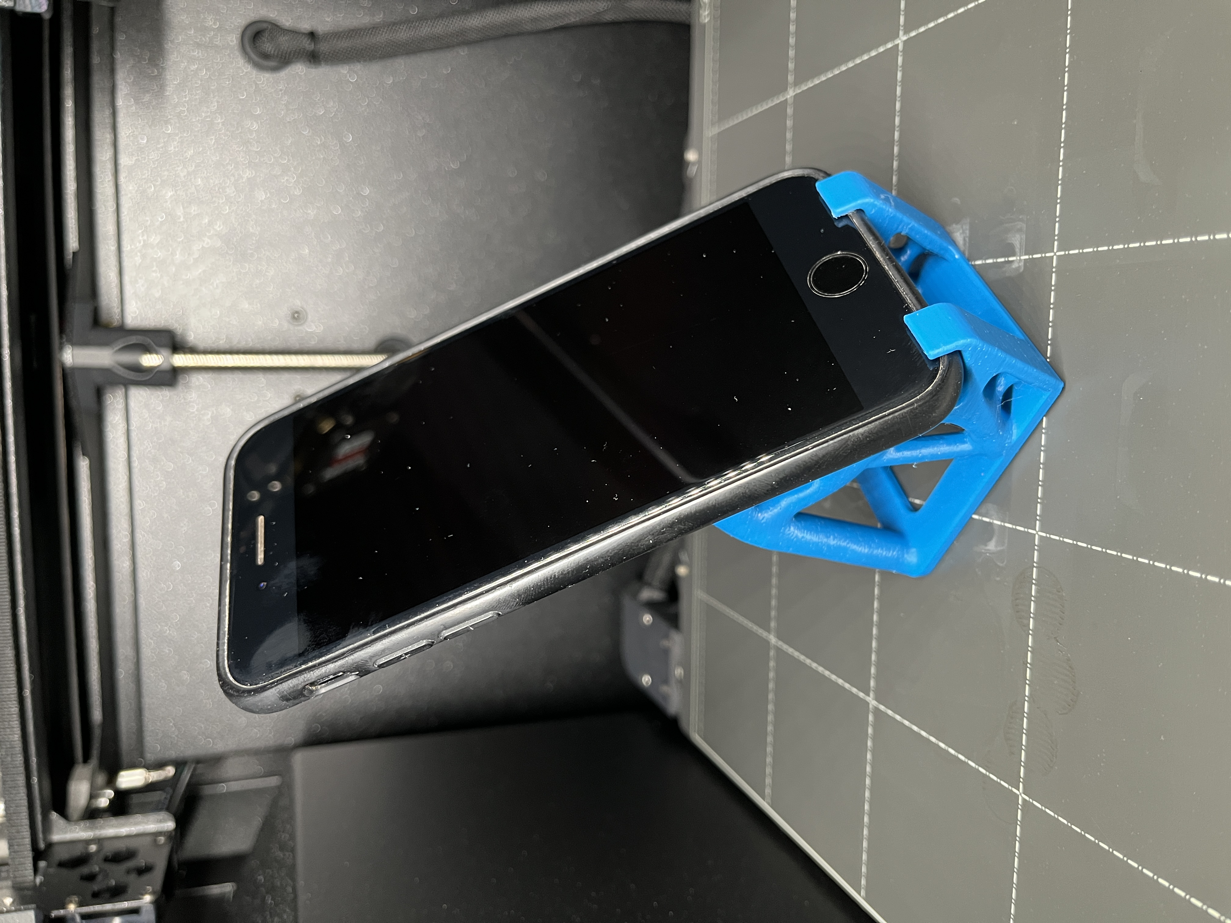 Generative design phonestand — miniatura 2
