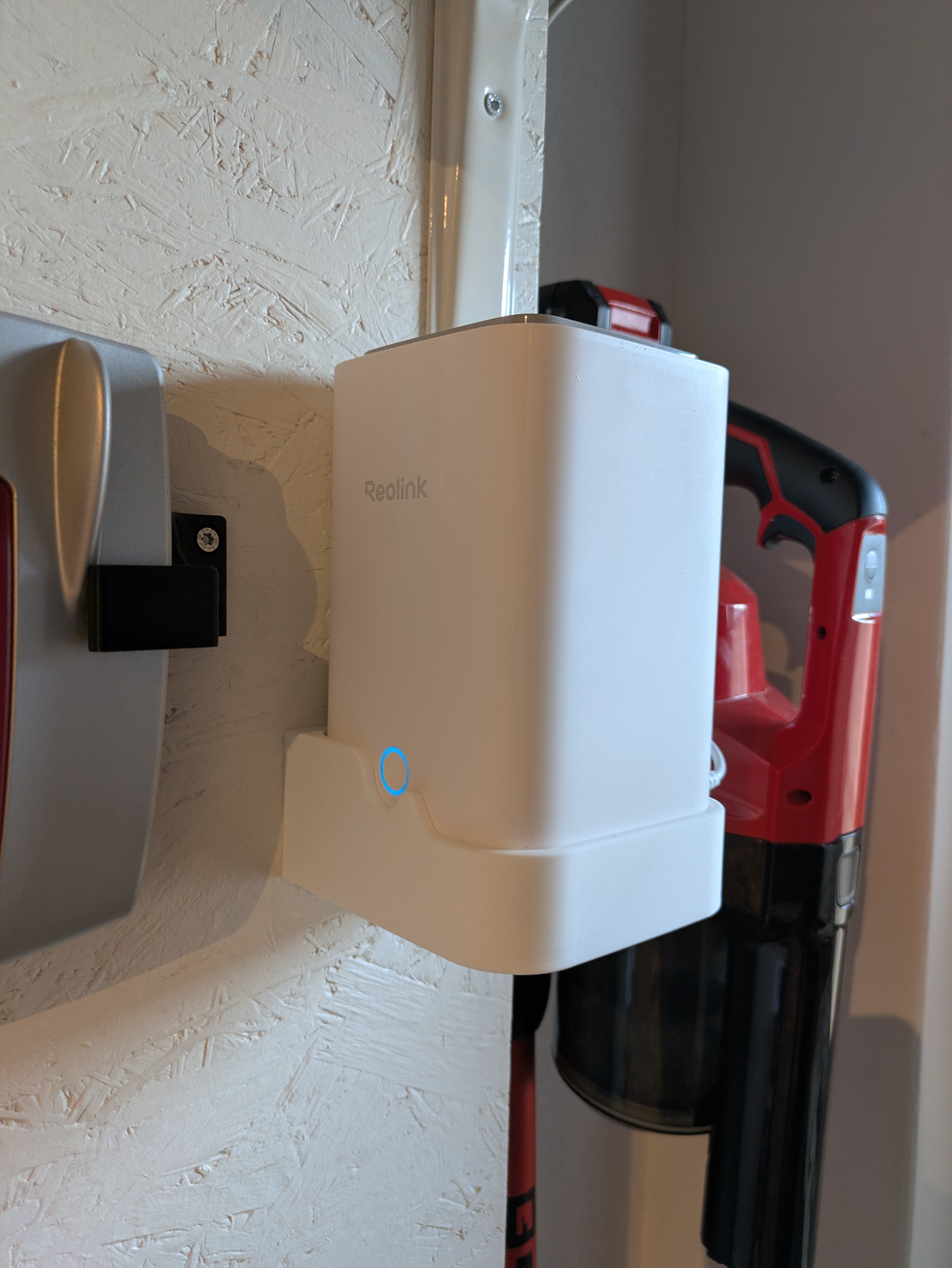 Reolink Home Hub Wallmount