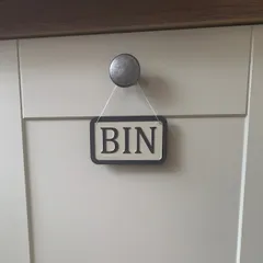 Hangable Bin Sign
