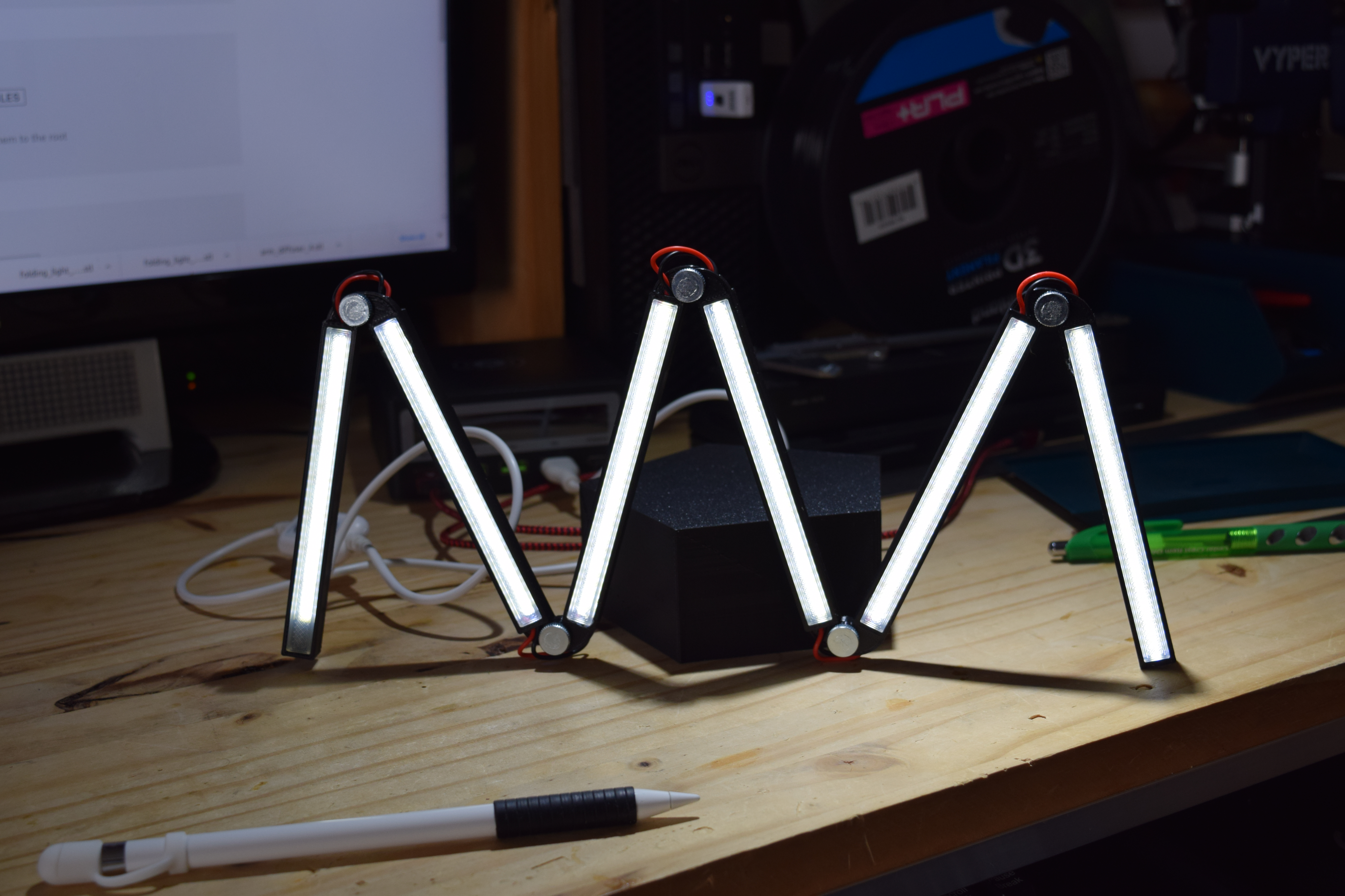 Folding Photo Light