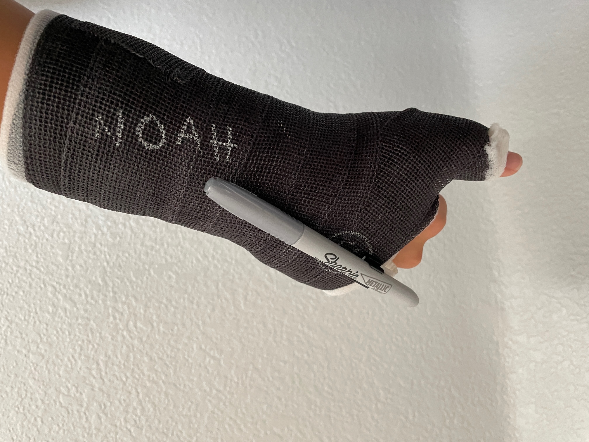 Sharpie Clip For Cast