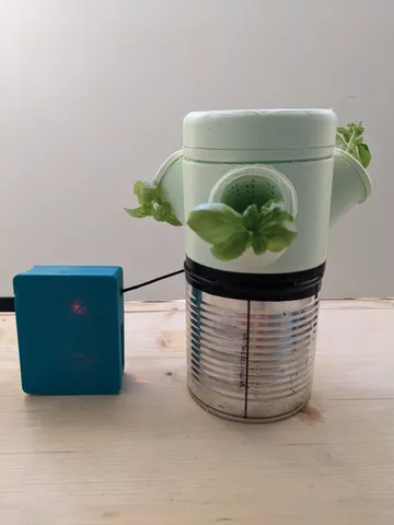 Small Modular Hydroponic Tower