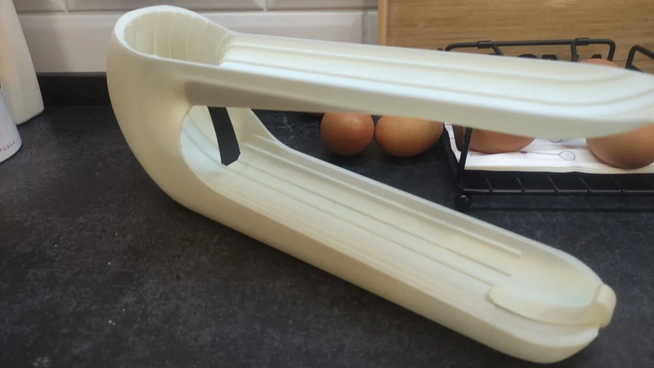 STL file Rotary egg holder egg dispenser 🥚・3D printable model to  download・Cults