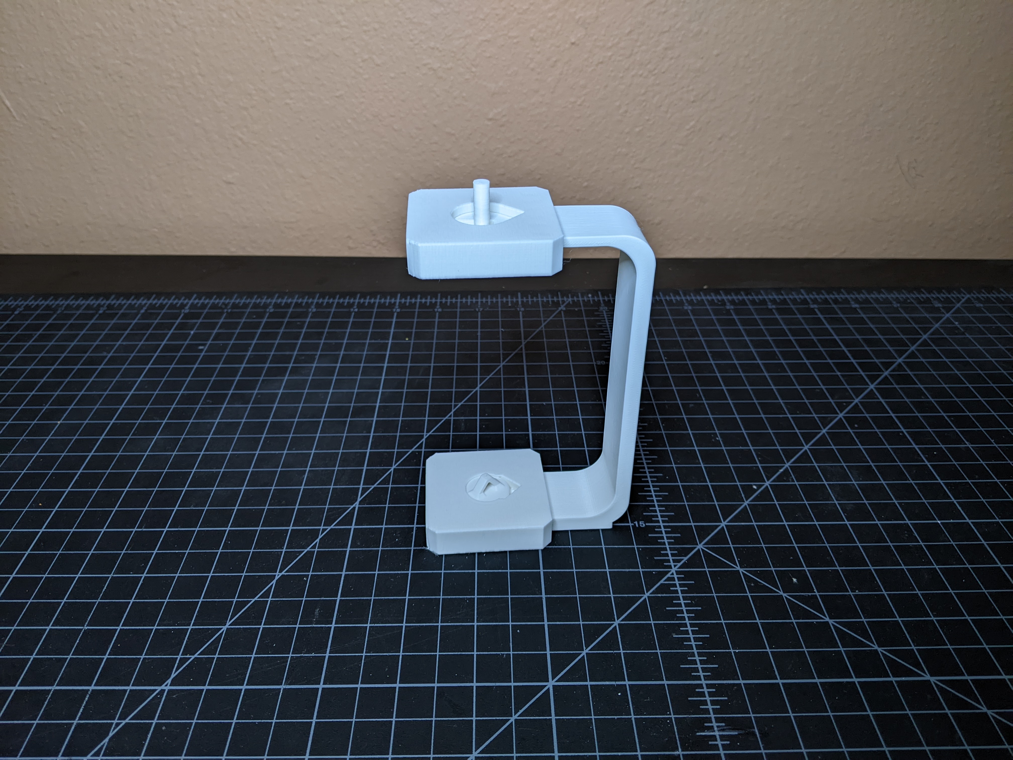Miniatura 6 do modelo 3D Ames Windows - Rotatable Floating Frame
