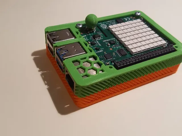 Raspberry Pi 4 case for sense hat