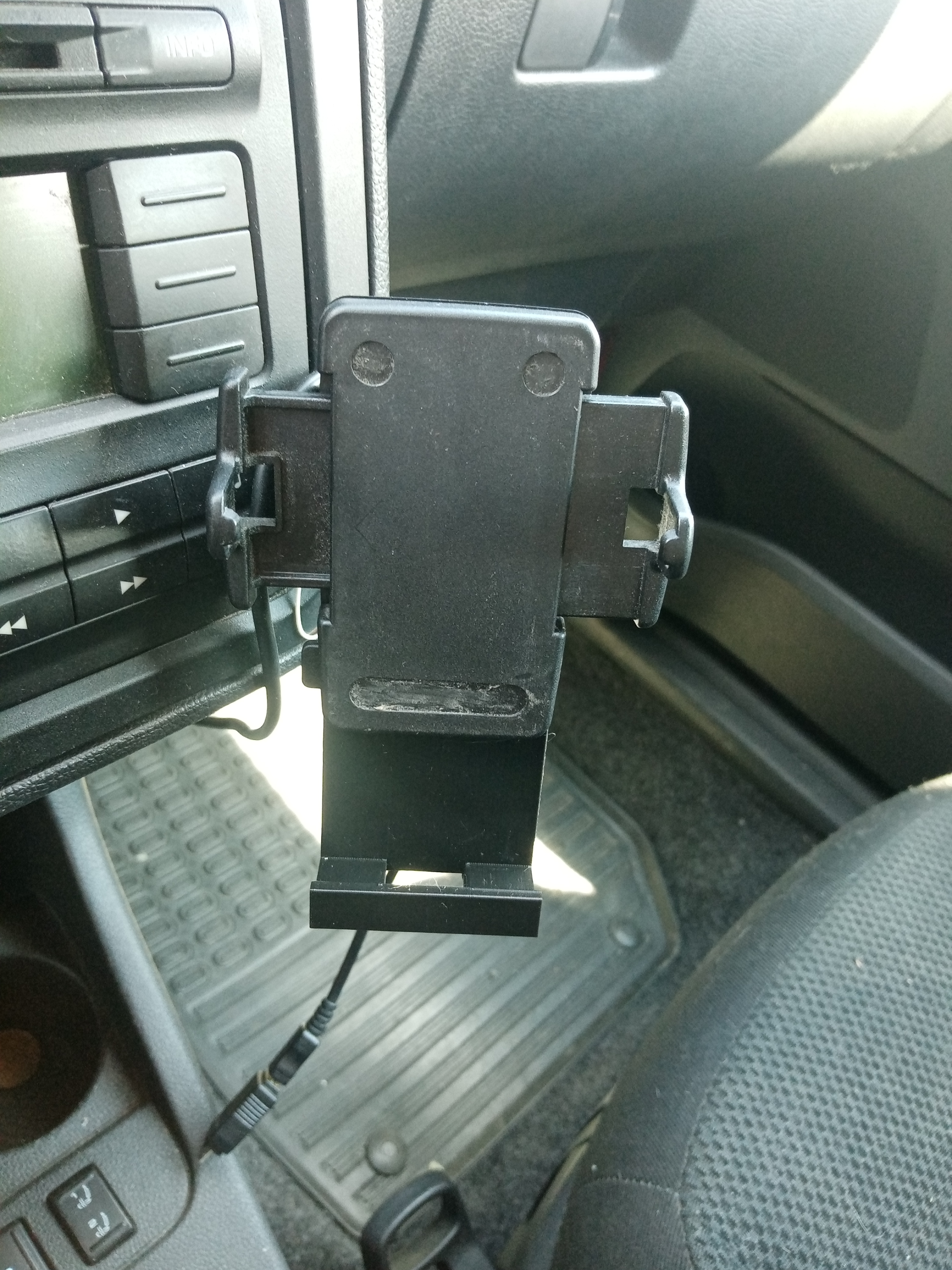 Držák handsfree do auta