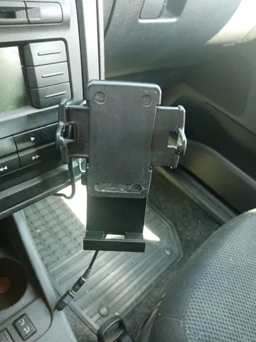Držák handsfree do auta