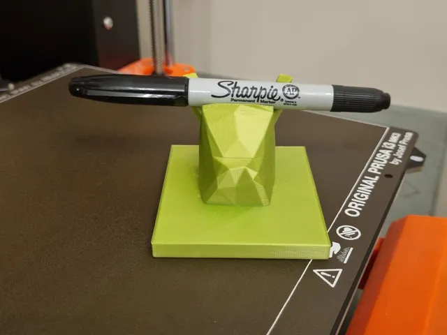 low poly buffalo sharpie holder