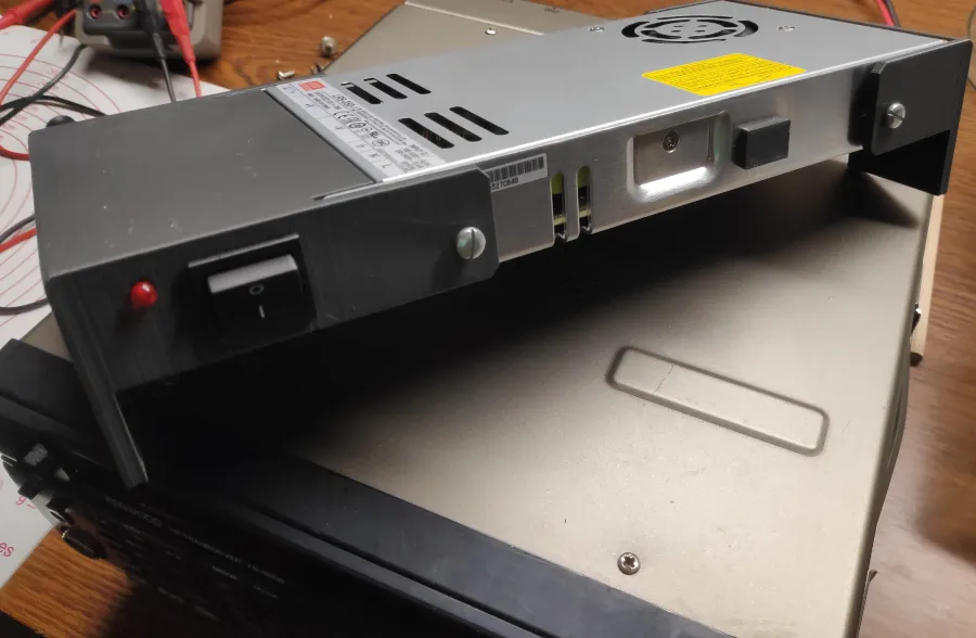Kenwood TS-450 bracket by 3DSistem | Download free STL model