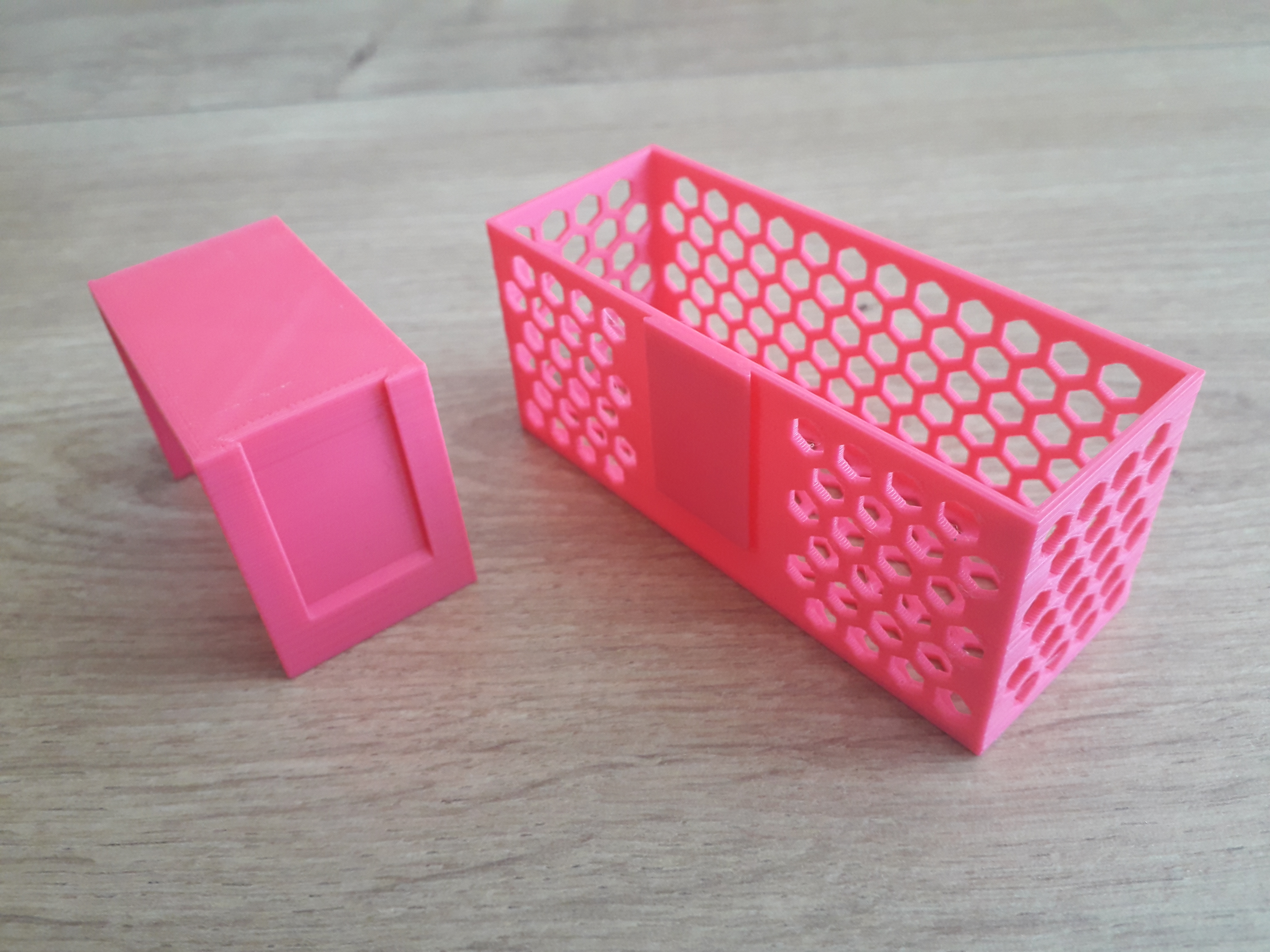 Miniatura 4 do modelo 3D Dish sponge holder