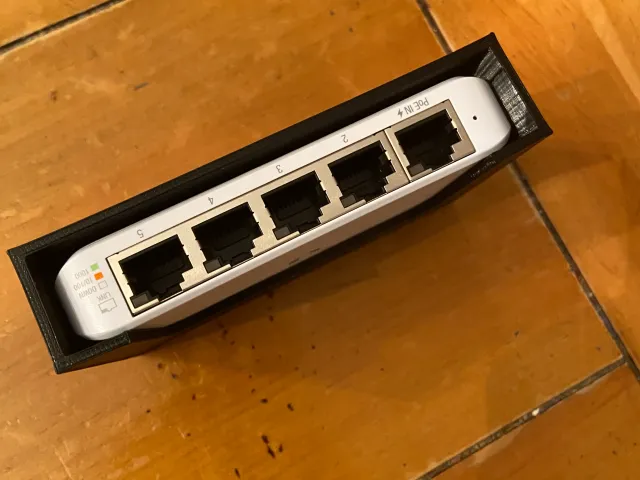Ubiquiti USW Flex Mini Mount with or without Holes