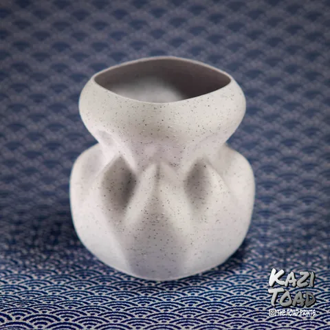 Pinched Pouch Vase (Vase No. 1)